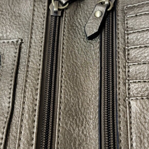NWT Joy Susan Metallic Gold Crossbody Wristlet Wallet - Picture 5 of 13